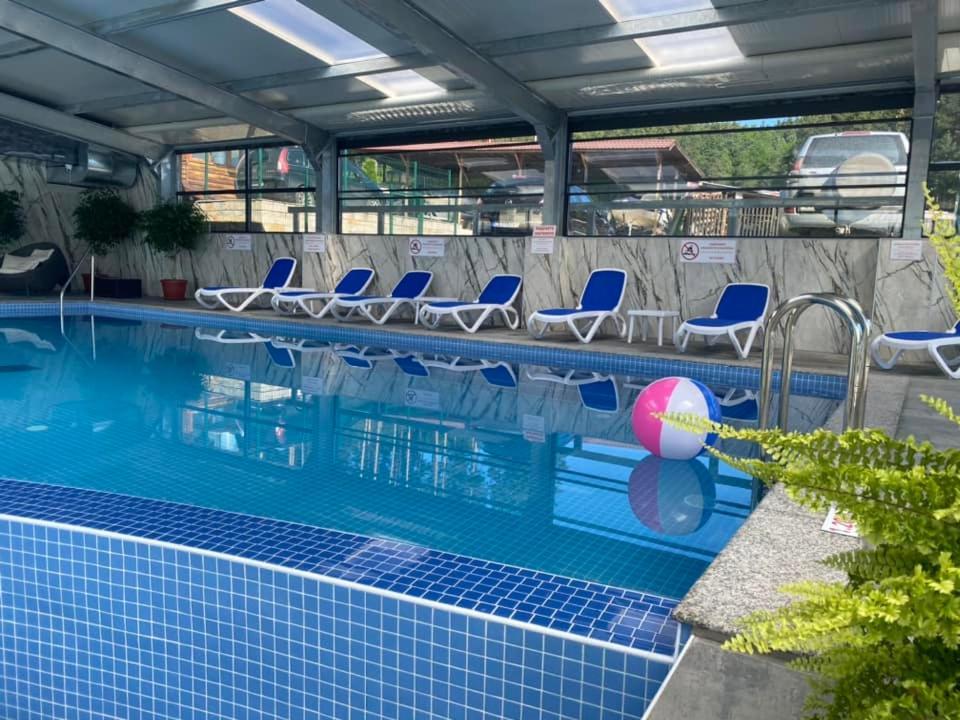 Kamelot Hotel Pasarel Dış mekan fotoğraf