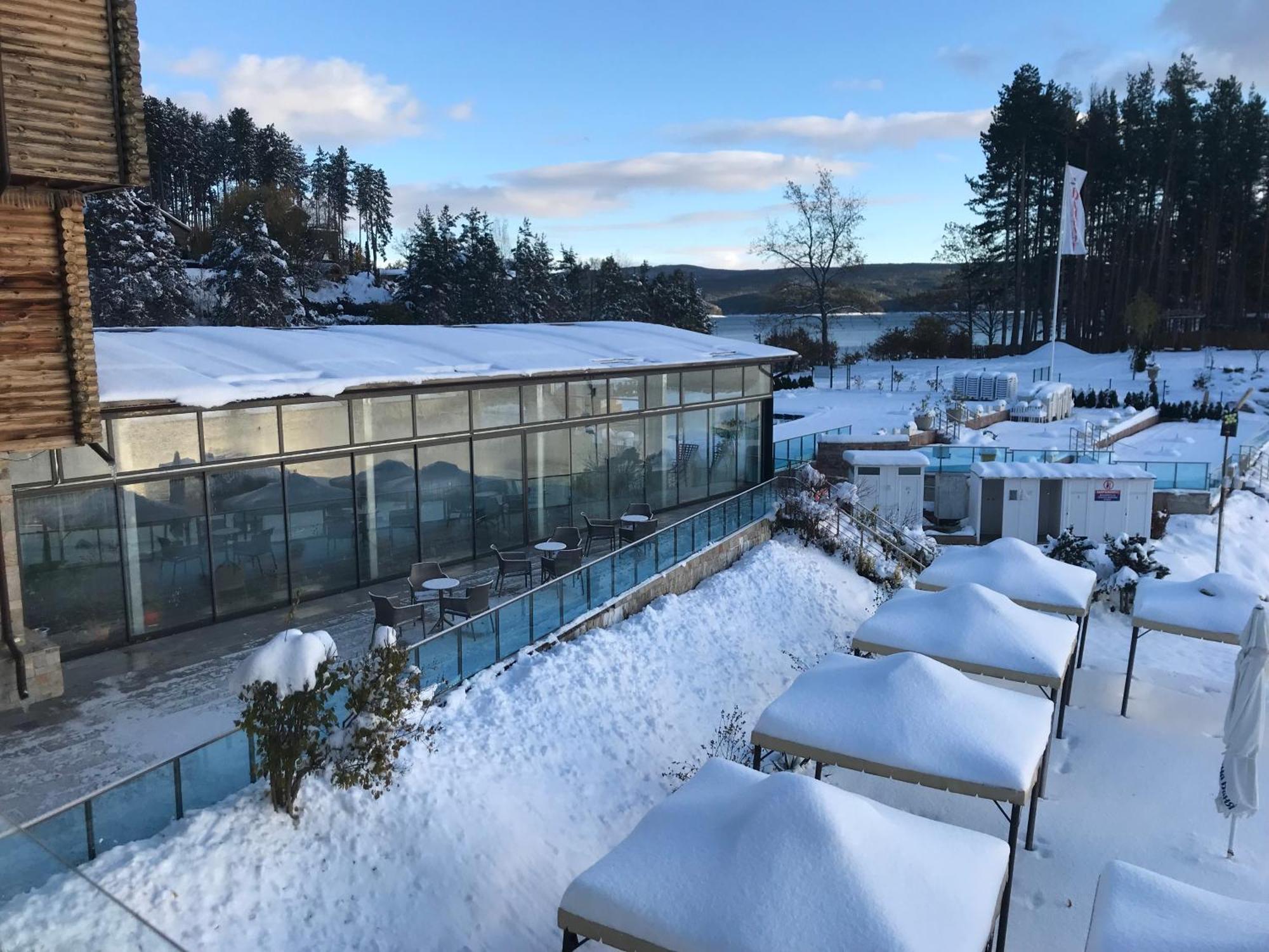 Kamelot Hotel Pasarel Dış mekan fotoğraf